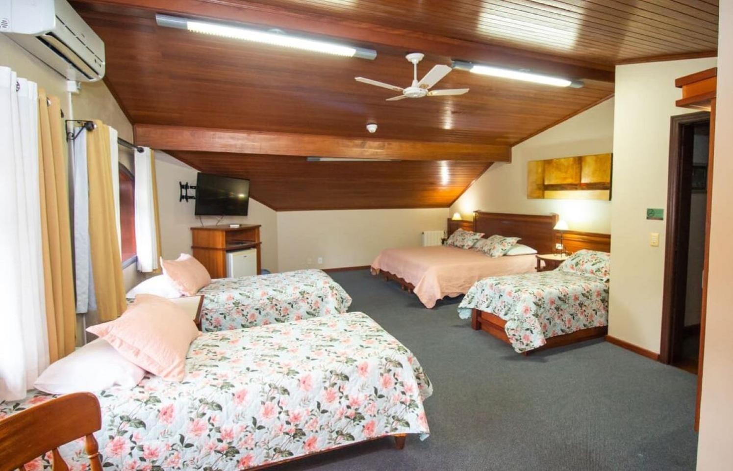Hotel Pousada Do Bosque Канела Экстерьер фото